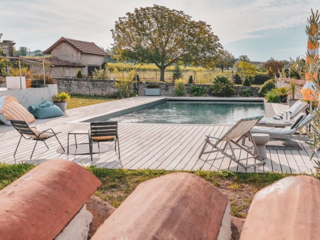 Maumont Réalisation Piscines & Concept - Piscine traditionnelle -membrane armée - Volet immergé